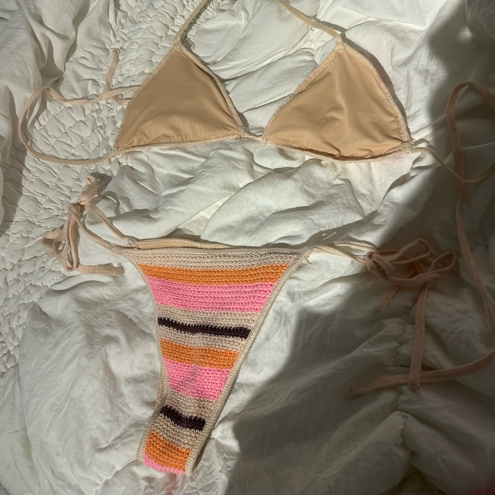 Cotton On Bikini - Picture 2 of 2